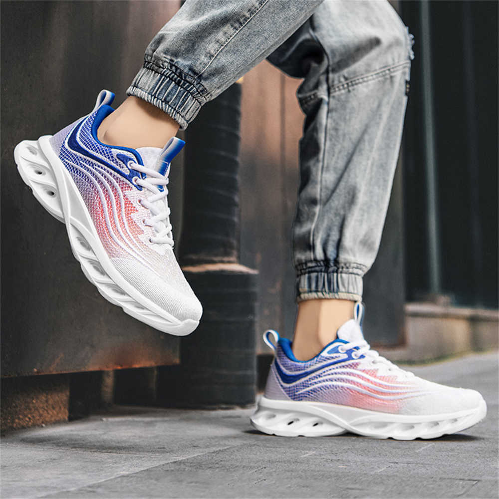 Fashion Special Size Large Dimensions Man Sneakers Vulcanize Men's Athletic Shoes Runners For Men Sport Lofers Loafer'lar Trnis