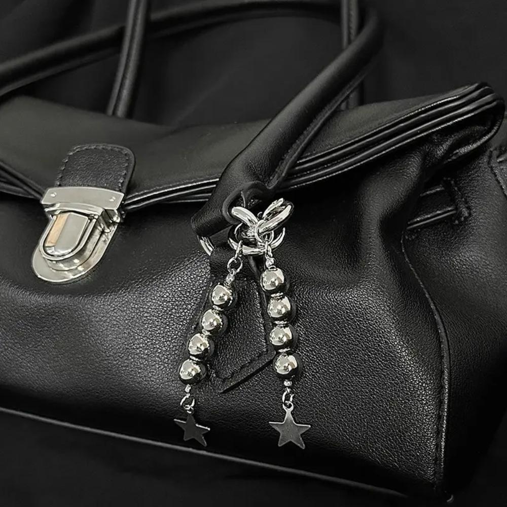 Y2K Keychains Round Bead Pentagram Metal Key Ring for Women Men Wind Rock Punk Star Pendant Key Chain Handbag Decoration Jewelry