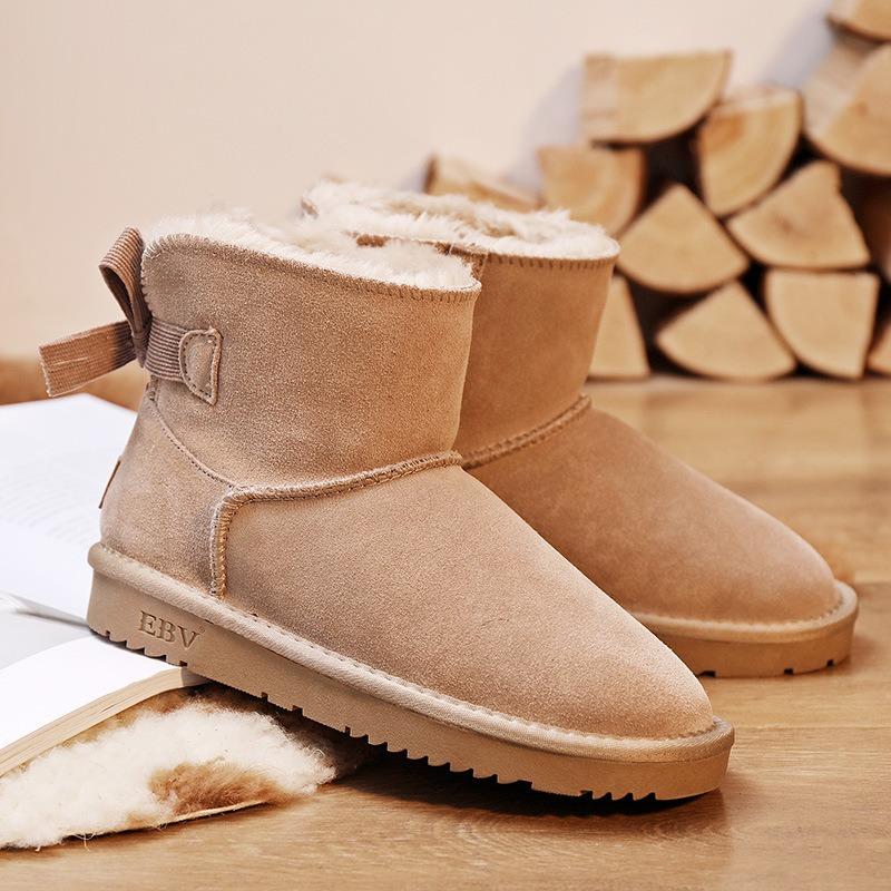 New leather snow boots women's fur integrated fleece thickened non-slip cotton shoes outdoor women's shoes
