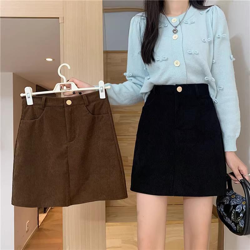 2023 Autumn/Winter Women's High Waist Corduroy A-Line Skirt - Slim Fit, Retro Korean Style, Anti-Exposure Design
