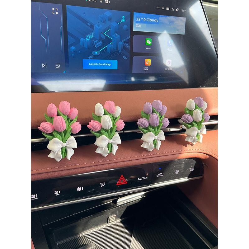 Niche Style Tulip Car Aromatherapy Fragrant Stone Dignified Flowers Car Vent Decorative Pendant Light Fragrance Gift