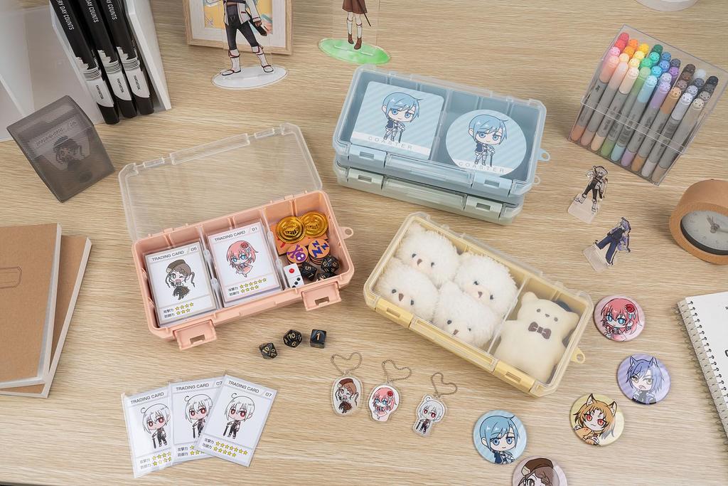 JEJ Astage Oshikatsu úložný box Greige s přepážkou sběratelský box hluboký 230HF přenosný odznak na plechovku akrylové zboží úložný přívěsek na klíče Otakatsu