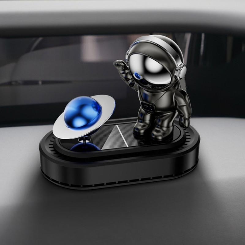 Solar Powered Astronaut Air Freshener Decoration Essential Oil Diffuser Car Ornament Fragrances Dispenser