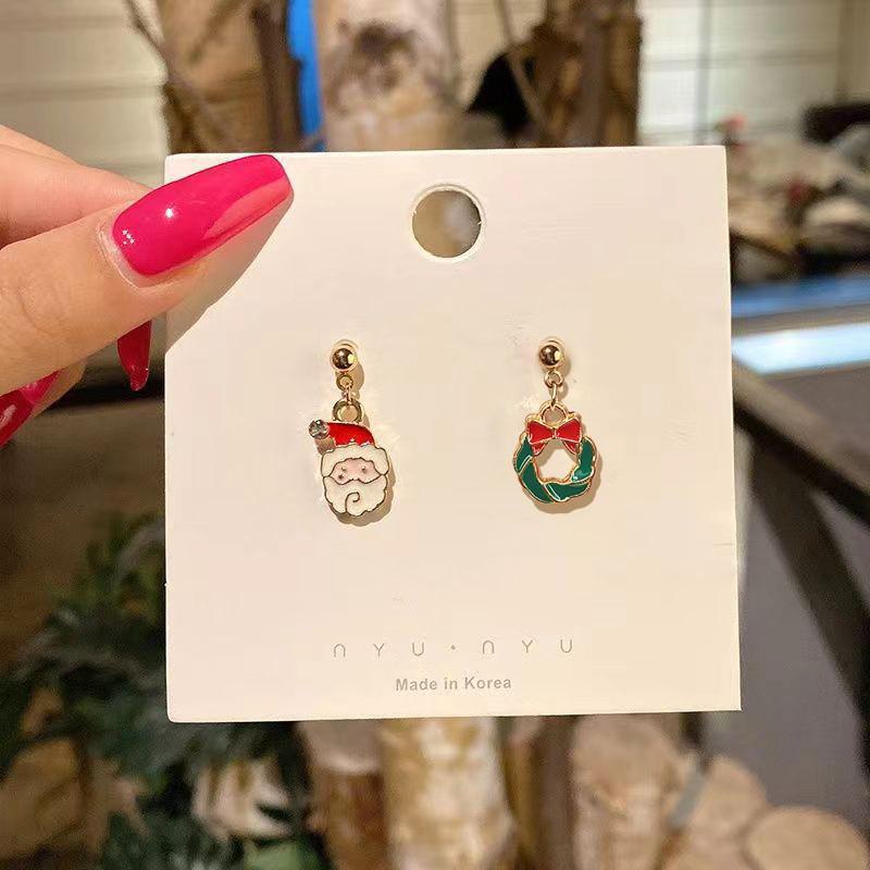 

Европейские и американские рождественские серьги: Праздничный сплав с масляной эмалью с дизайном дерева, снежинки, лося и колокольчика. null