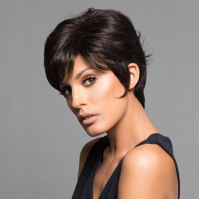 Women’s Natural Look Short Fluffy Wig with Side Bangs Elegant Slightly Wavy Synthetic Hairpiece