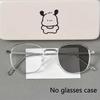 1 Pcs Pochromic Glasses - Slimming Round Frame Anti-Blue Light Full-Rim Design for Men & Women - Ideal for Daily Fashion