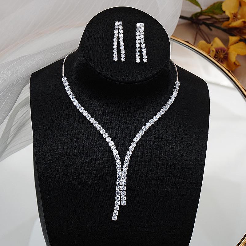 Versatile Tassel Zircon Necklace & Earring Set: Chic Bridal & Wedding Accessories