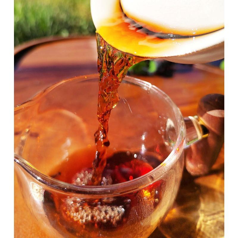 357g Alter Banzhang Pu'er Reifer Tee Banzhang Golden Buds Tribute Cake Sieben Kuchen