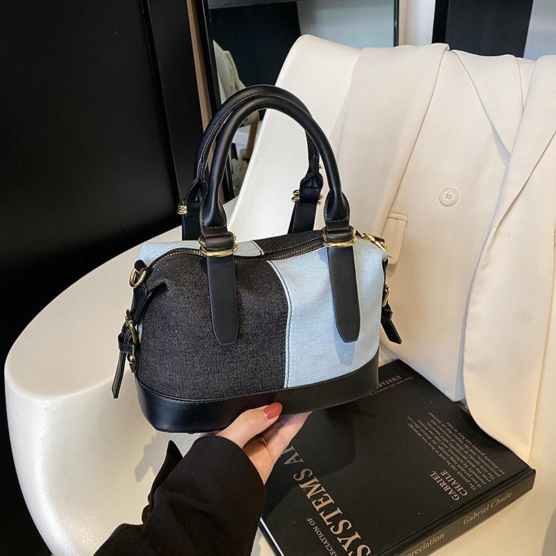Bag Women's New Fashion Portable Shoulder Bag Casual Messenger Bag