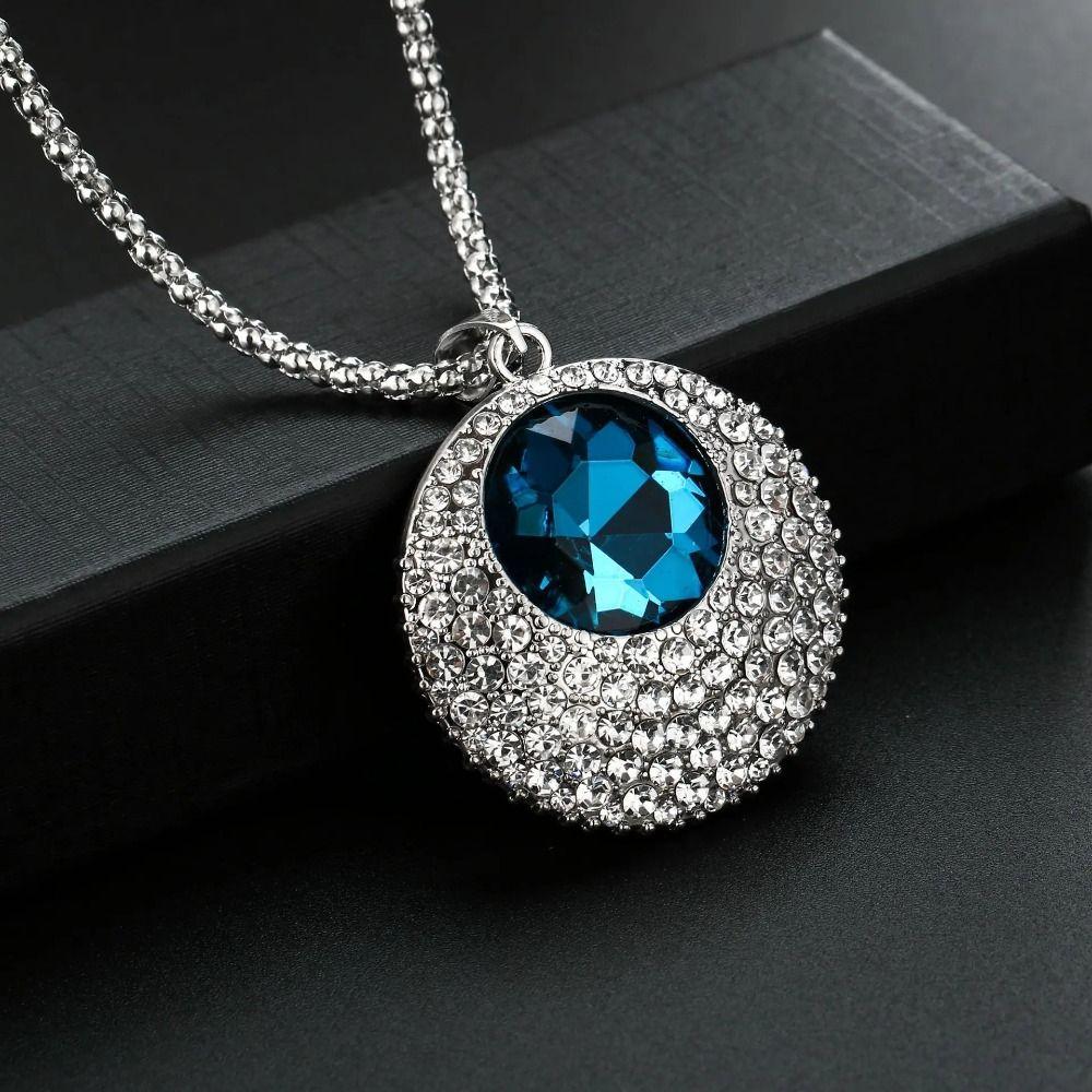 Minimalist Style Long Chain Necklace Luxury Blue Round Pendant Necklace  Autumn Winter