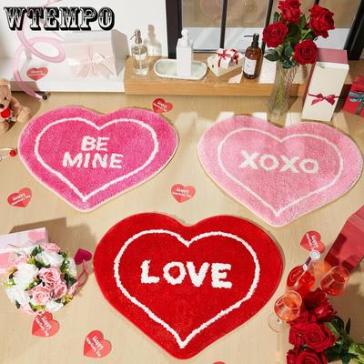 Heart Shaped Carpet Bathroom Floor Mat Door Decoration Mat Dirt Resistant and Non Slip Foot Mat