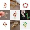Broches de Flor Vermelha com Folhas da Moda para Mulheres Elegantes com Strass Cristal Pérola para Casaco Vestido Chapéu Ternos Decoração de Joias