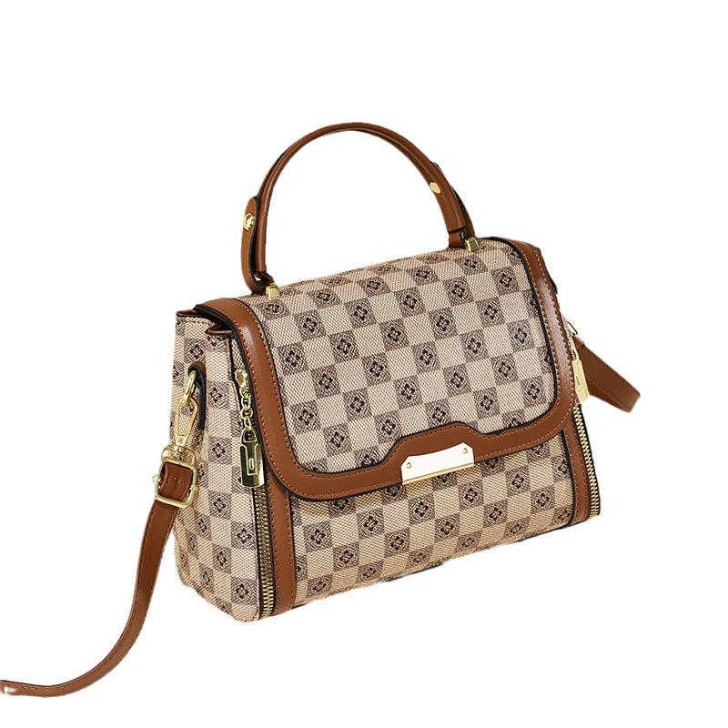 Women's handbag shoulder messenger bag 2026 fashion bag atmospheric mother bag large capacity simple brand versatile
