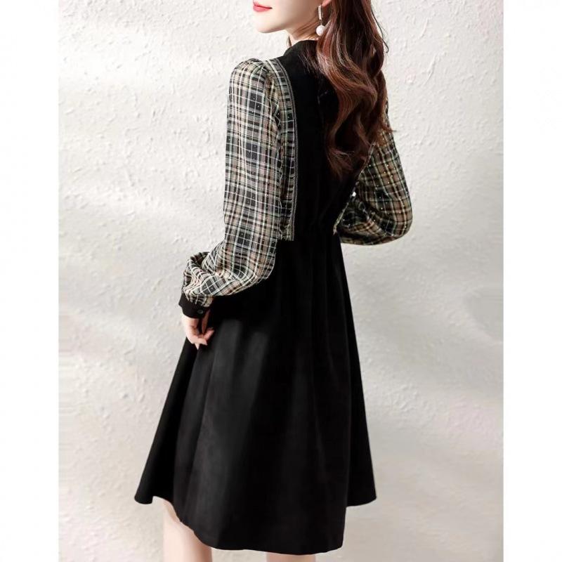 Autumn dress 2025 new autumn loose version splicing skirt long sleeve tether waist thin dress
