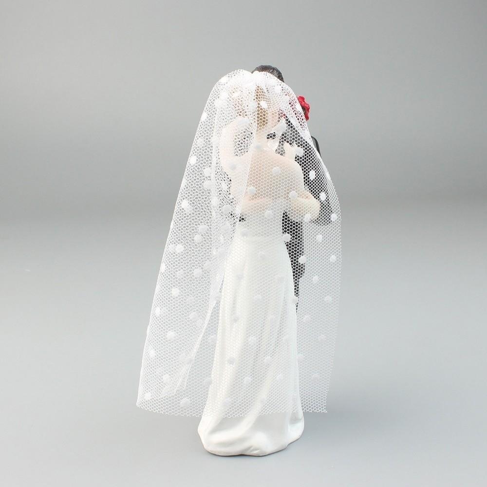 Elegant Design Couple Wedding Cake Topper Romantic Style Safe Decoration Cake Decorating Doll Creative Resin