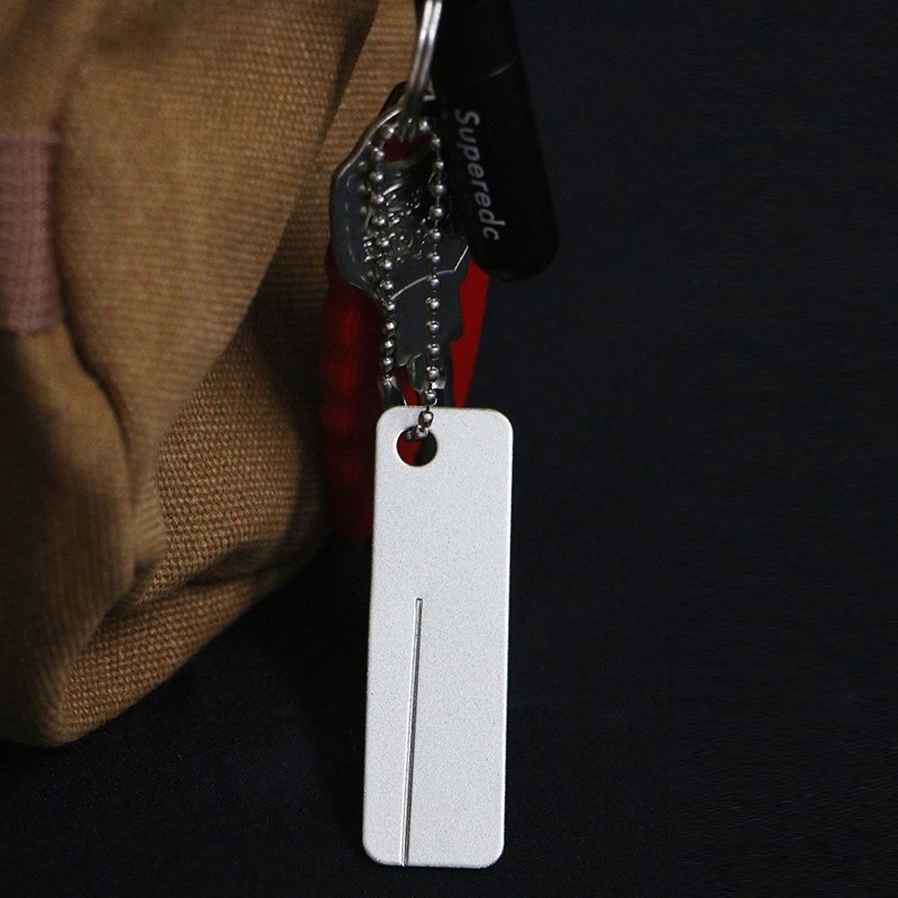 

Мини карманная точилка для ножей, инструмент для заточки рыболовных крючков и кемпинга, портативная, с креплением для ключей, для ножей, снаряжение для выживания на открытом воздухе One Size