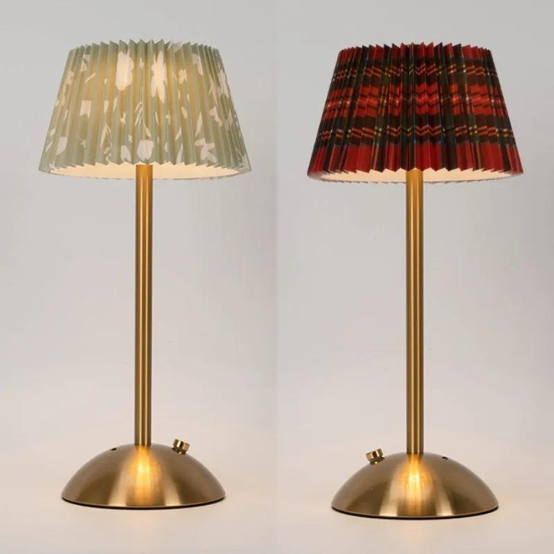 Metal Rechargeable Led Desk Lamp with Fabric Shade Wireless Dimmable Creative Mood Light Portable Touch Ambient Light for Living Room