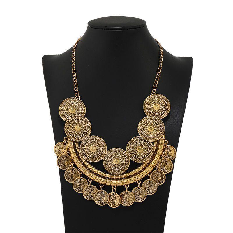 European Fashion Alloy Pendant Necklace With Ethnic Totem Pattern For Artful Jewelry Collection золотой