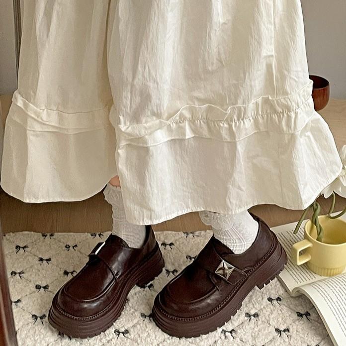 Retro svarta kardborre platå små läderskor dam 2025 nya höst och vinter mångsidiga höjdökande rund tå Mary Jane enkelskor