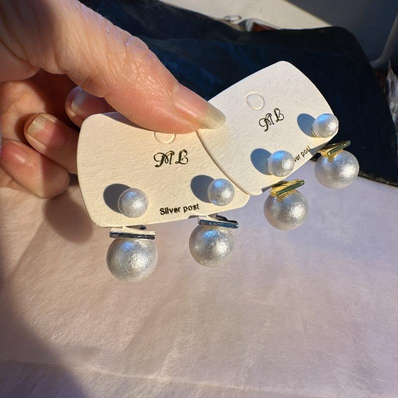 

Vintage Round Pearl Earring Women Classic White Stud Earrings Female Fashion Earrings Female Jewelry срібний