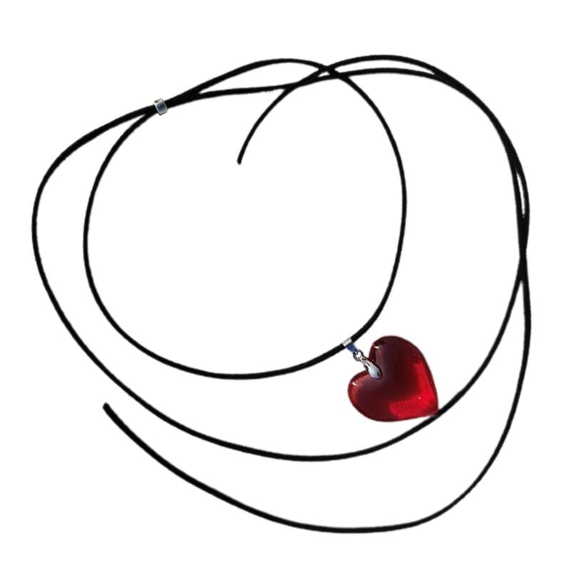 

Готические бархатные веревочные чокеры с большим кулоном в виде сердца любви для женщин, нишевые элегантные регулируемые цепочки, простые дизайнерские украшения 1