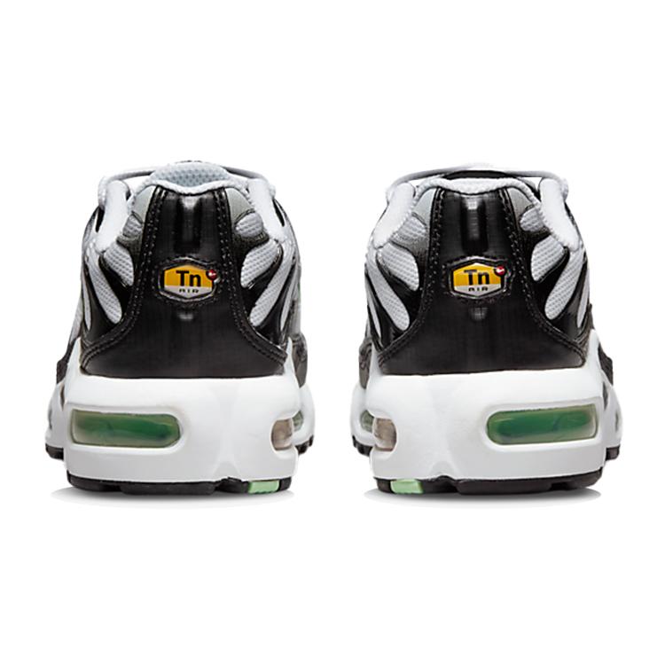 Nike Air Max Plus Sports Fabric Low Top Running Shoes GS Black White CD0609-106