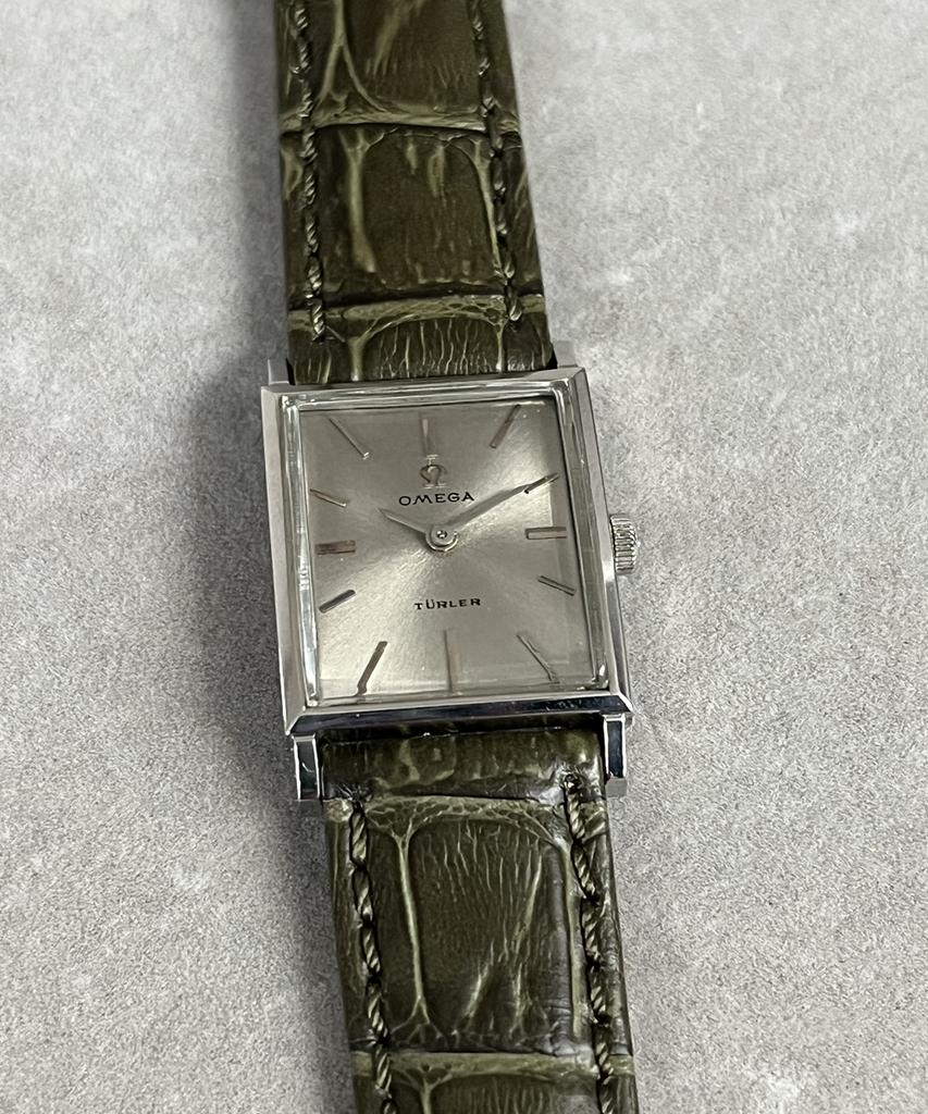 Omega [Vintage] Omega Classic Tueller 111.053 (1966)