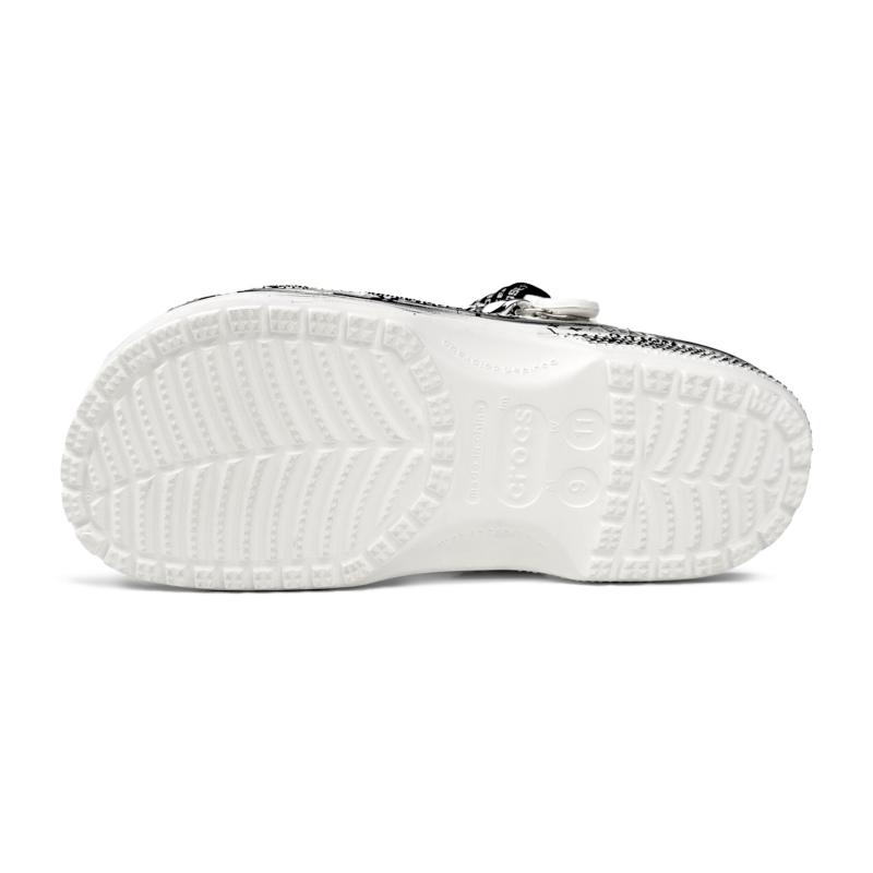 Crocs Classic Clog Casual Fashion Clogs Women's Black White