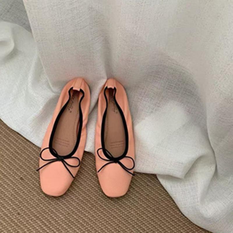 2025 Spring and Autumn New Fashion Versatile Korean Small Single Shoes Versatile Square Head Bow Grandma Shoes Soft Leather