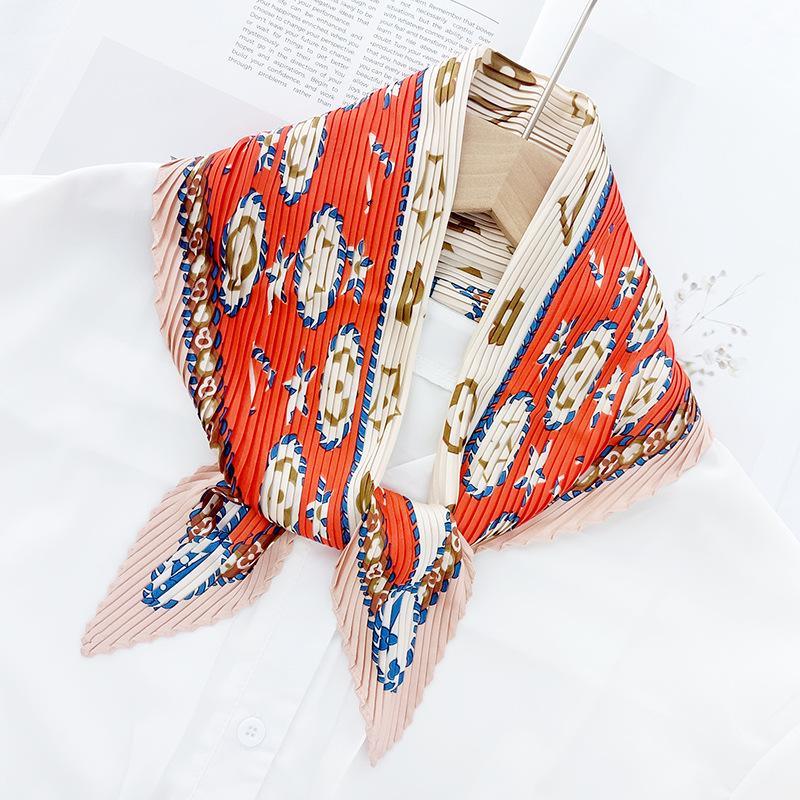 

Korean Style Small Pleated Silk Square Scarf for Women - Versatile Imitation Silk Neck and Hair Accessory Pleated Scarf