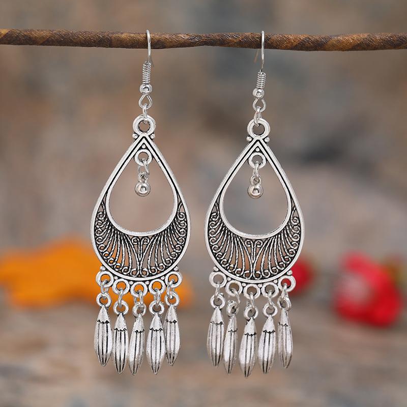 Retro Tibetan silver fringed earrings women's long temperament versatile earrings fashion personality vacation earrings