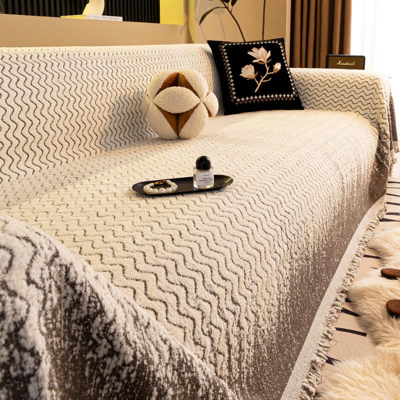 Half fleece sofa cover 2024 autumn and winter straight row sofa special thickened warm a whole sofa cover towel