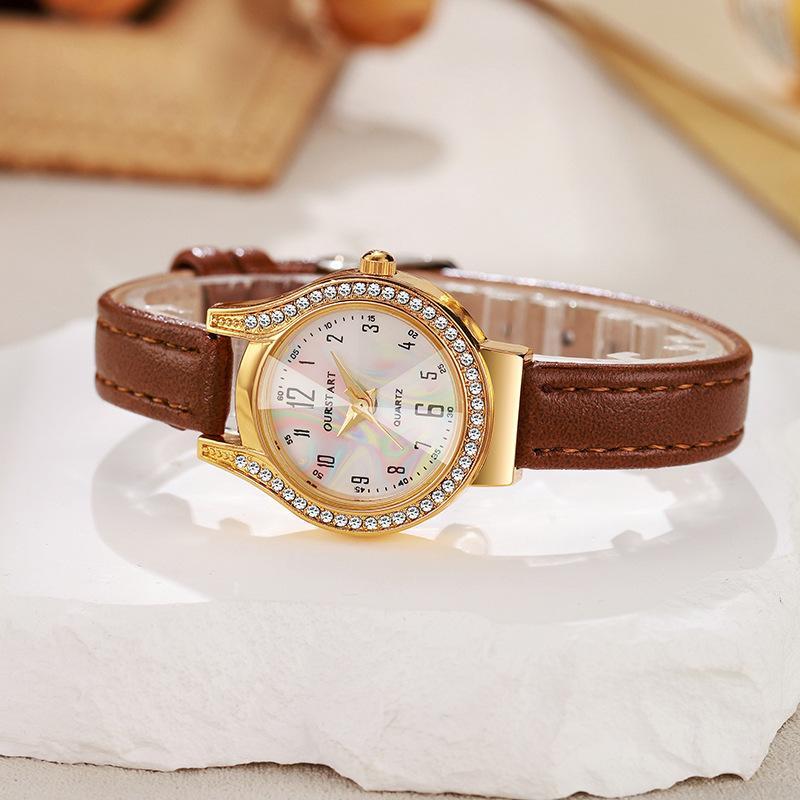 Women Quartz Watch  Bezel Gold Case Pu Leather Strap Perfect For Daily Wear Dating Gifting