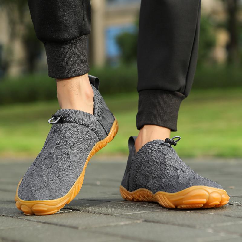Breathable Knitted Men's Vulcanized Shoes Male Slip-on Casual Shoes Fashion Comfortable Man Outdoor Running Footwear