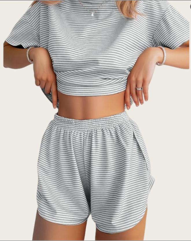 2026 Women s Summer Striped Short-Sleeve Elastic Waist Shorts & Top Set for Comfort S