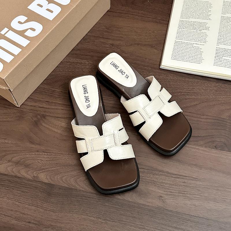 One-character cool slippers women's flat bottom drag summer fashion solid color soft leather square head open-toed casual women's slope and cool slip