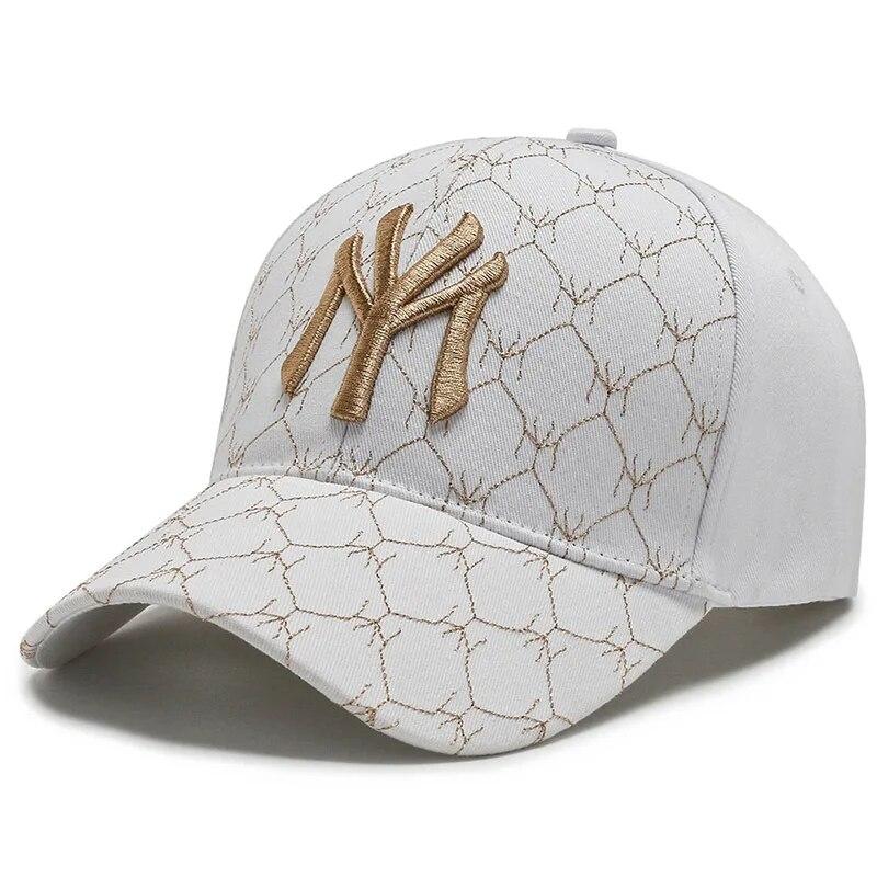 

Cap Women s Fashion Brand Hard Top Three-Dimensional Internet Celebrity Fashion New Foreign Women s Hat Baseball Temperament Hat Adjustable білий