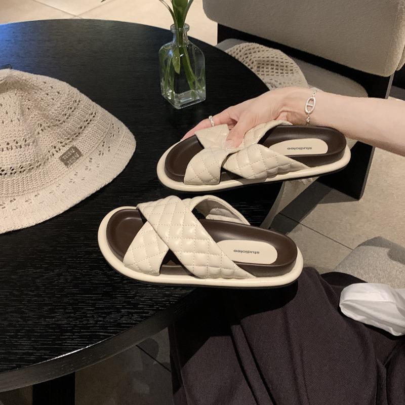 

~ Cloud Puffs~ Soft Waxy Rhombus Cross Belt Color Matching Outer Slippers Women s Summer 35 белый