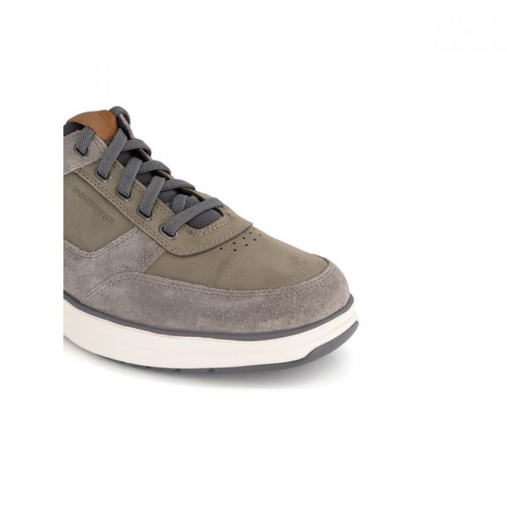 Clarks Mullan Easy Lightweight Cushion Sneakers Claoxc5803mf7