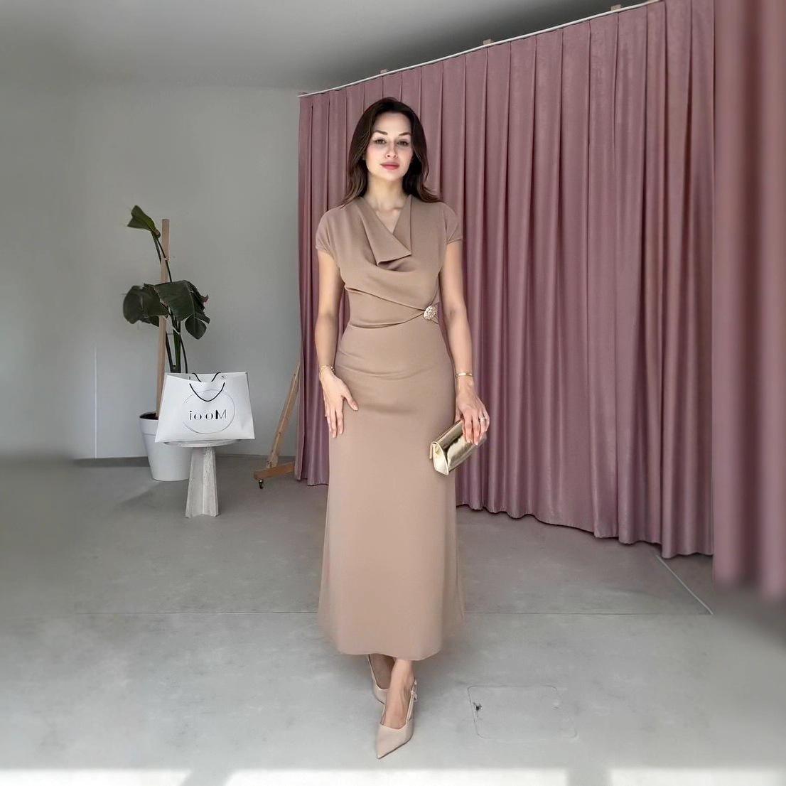 

2025 Summer Women s Elegant Cowl Neck Button Ruched Slimming Zipper Dress XXL верблюд