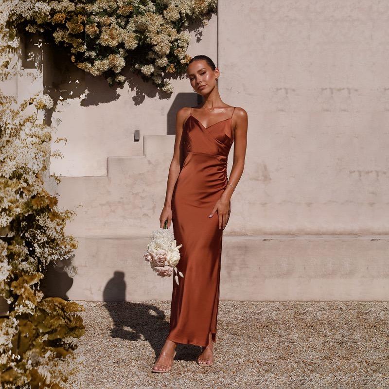 

Платье без рукавов с бретельками для женщин L коричневый