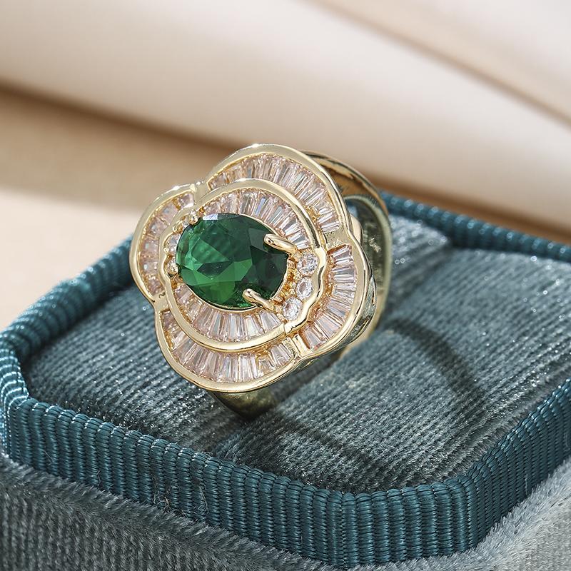 Exquisite Gorgeous Oval Green Cubic Zirconia Ring for Women Elegant Lady’s Wedding Anniversary Party Flower Ring Fashion Jewelry