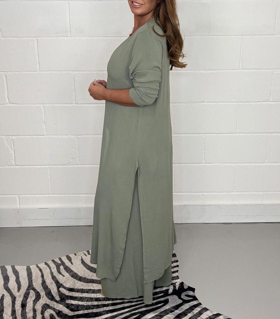 Women's V-Neck Long-Sleeve Slit Top with Wide-Leg Pants - Summer Solid Color Set