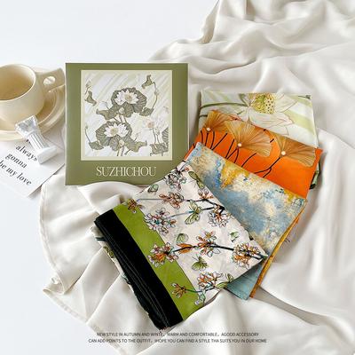 Gift Box Scarves Women'S Mint Mambo High-End Dressing Square Scarves Green Lotus Flower Imitation Silk Scarf Set