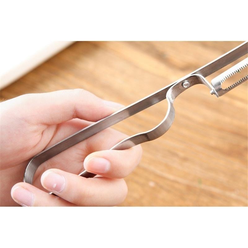 Multifunctional Stainless Steel Kitchen Tooth Type Planer Fruits and Fruit Peeler 16.5*2.5cm