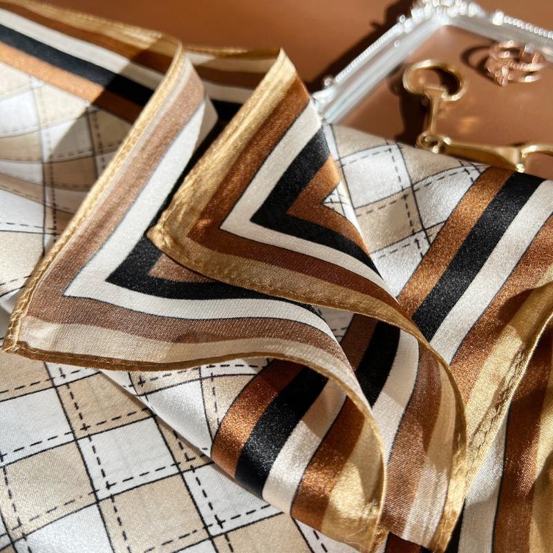 Spring new checkerboard bouquet plain crepe satin printed silk silk scarf mulberry silk small square silk gift