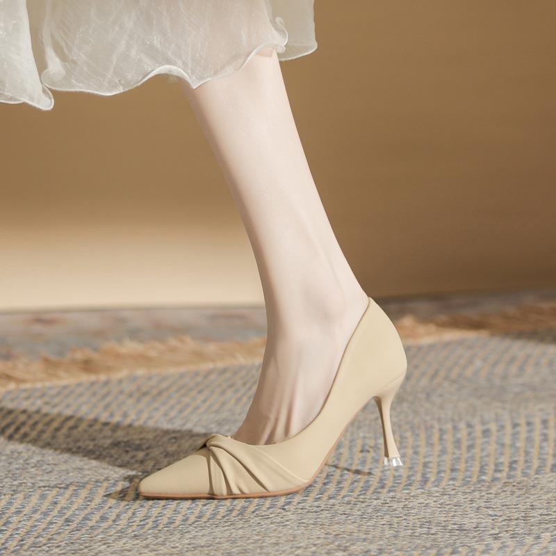 

2025 новые женственные плиссированные бежевые туфли-лодочки с открытым мыском на высоком каблуке-шпильке, темпераментные, для знаменитостей, с острым носком, платье, туфли-стилетто 40