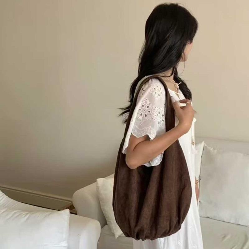 New Korean Version of Fashion Flannel Shoulder Bag, Simple Tote Bag, Literary and Lazy Leisure Bag, Simple and Versatile