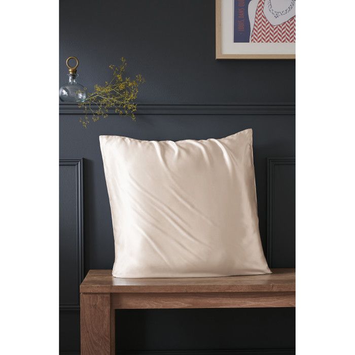 Pillowcase "Soanne" Mulberry Silk The Butterfly Effect - Soanne Pampa - Pillowcase 63 X 63 Cm