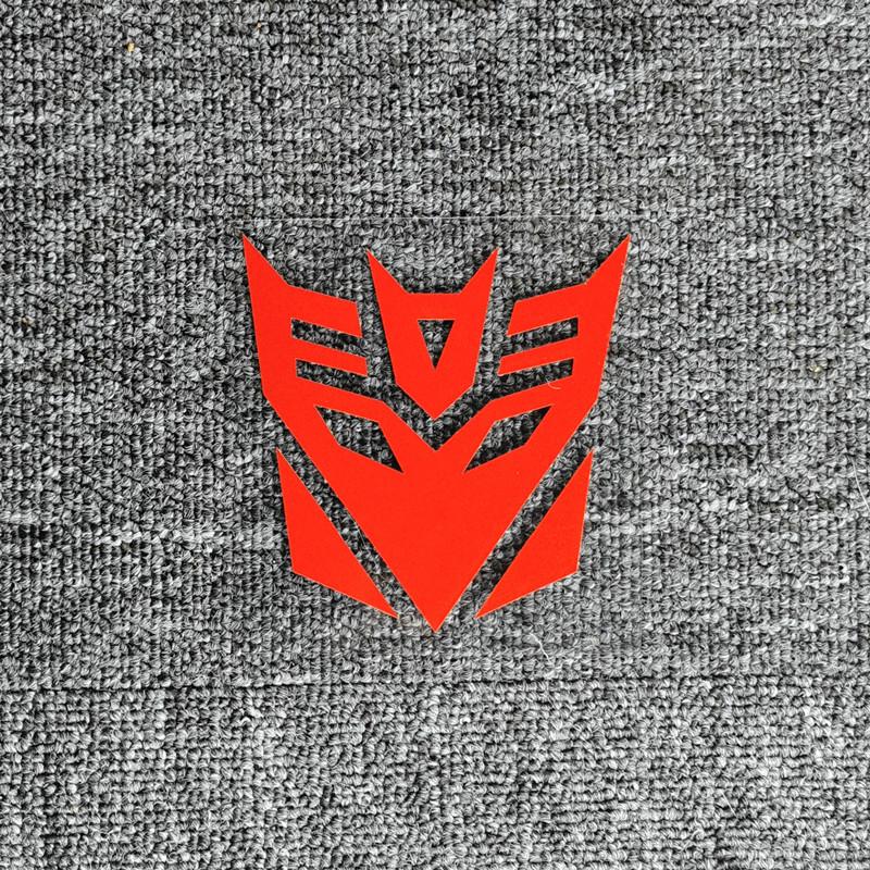 

Автомобільні наклейки Трансформери Автоботи Десептикони Світловідбиваюча прикраса Кришка паливного баку Бампер Багажник Мотоцикли Ноутбук Телефон D40 8X8cm